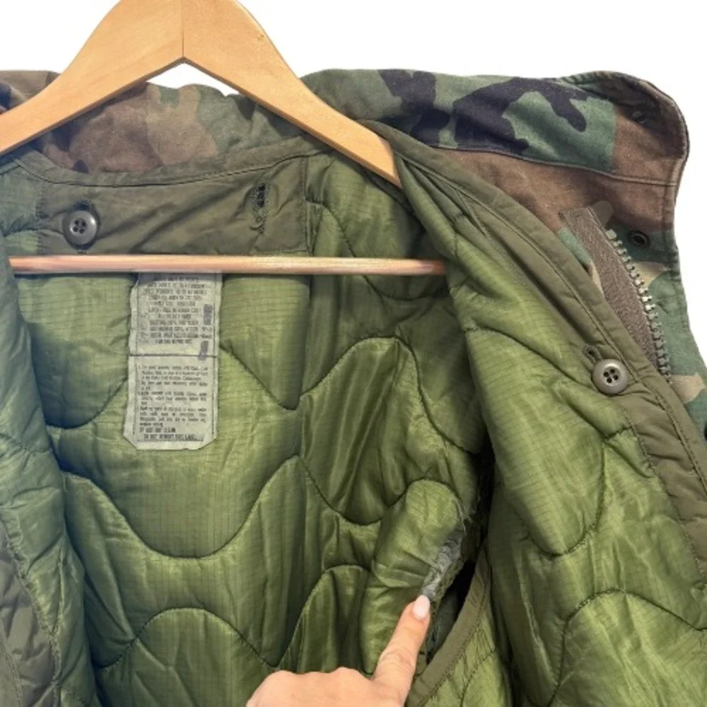 USGI‎ M65 Field Jacket Woodland Camo Prepper Vintage Liner Hood Mens M